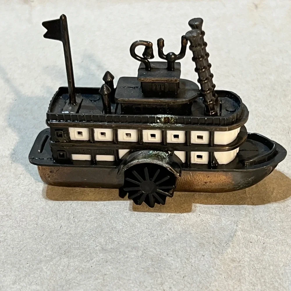 Mark Twain Riverboat Pencil Sharpener Bronze Die Cast Metal Vintage
